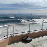 Sur La Maxime Βίλα *