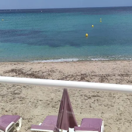 Sur La Maxime Sainte-Maxime