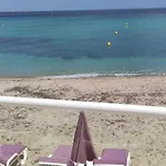 Sur La Maxime Sainte-Maxime