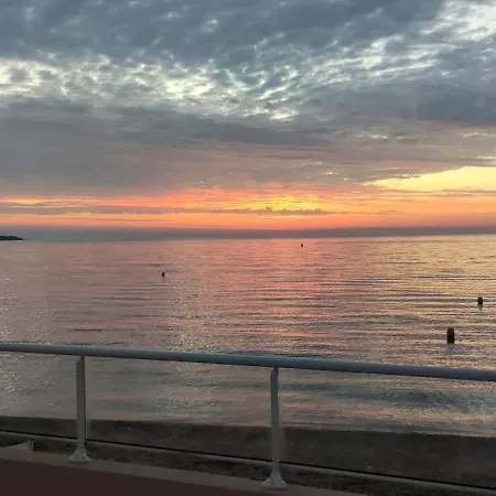 Sur La Maxime * Sainte-Maxime